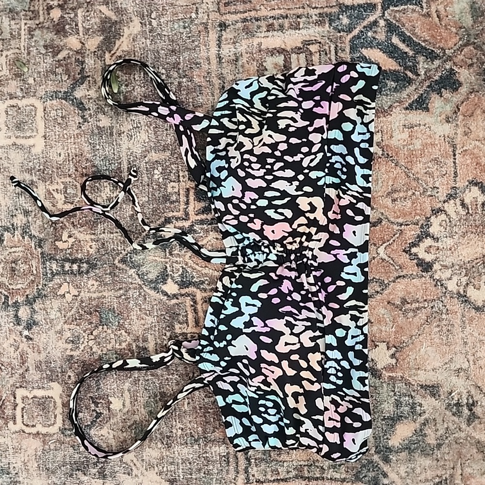 Cheetah pastel bathing suit top